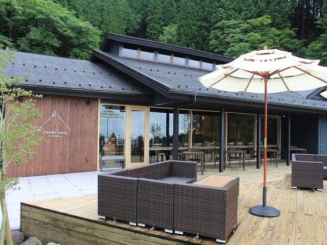 リニューアルオープン Fujimi Cafeのご紹介 公式 箱根ハイランドホテル 箱根 仙石原の自然に囲まれたリゾートホテル