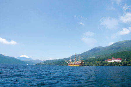 Lake Ashi/Hakone cruises
